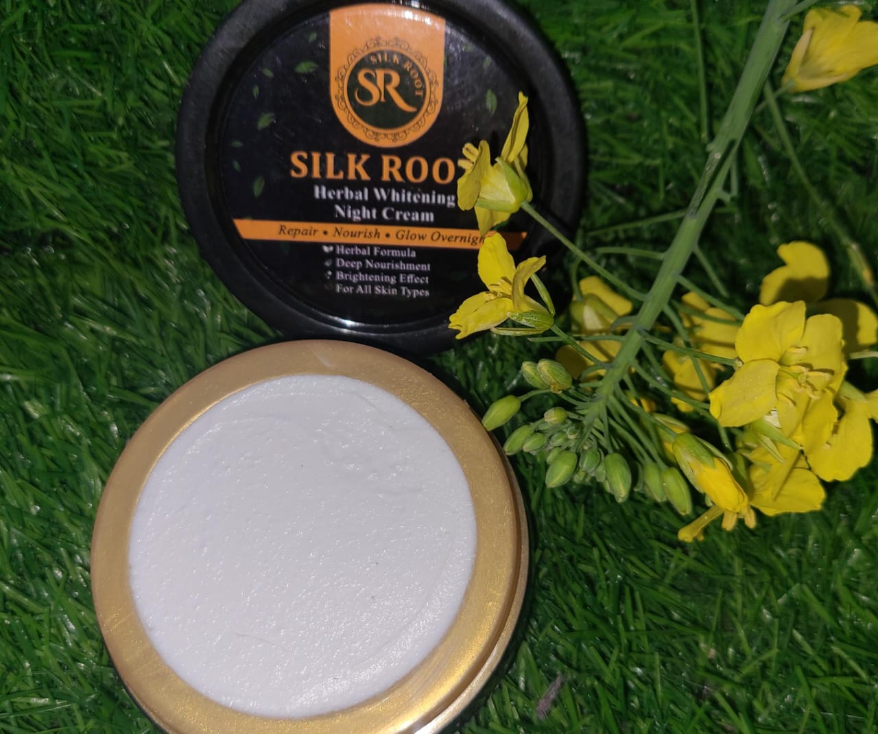 Silk Root Herbal Whitening Night Cream – Brightening & Nourishing Formula